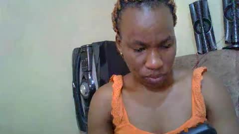 sweetdiva2012 online show from 10.06.25