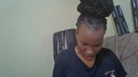 sweetdiva2012 online show from 10.24.25