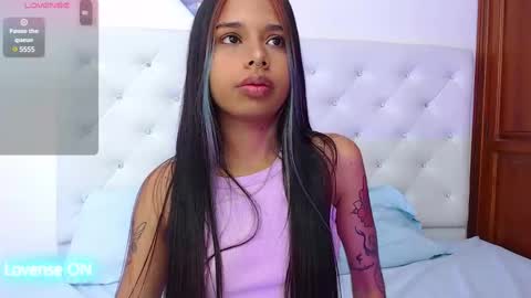 Snapshot of sweetebony_20 chatting on 03.06.25 Gabriela online show from 03.06.25