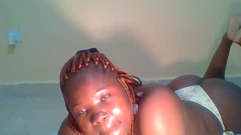 Snapshot of sweetebonygal chatting on 07.14.26 Grace online show from 07.14.26