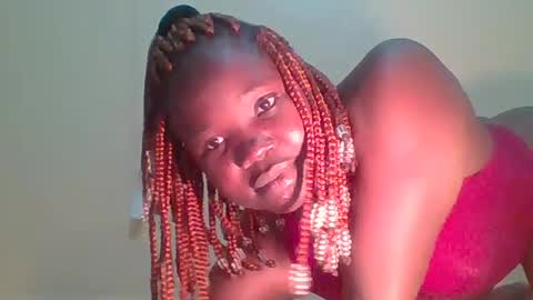 Snapshot of sweetebonygal chatting on 07.16.26 Grace online show from 07.16.26