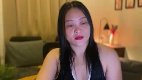 Khaye online show from 11.16.25