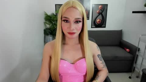 sweetkatniss online show from 06.25.26