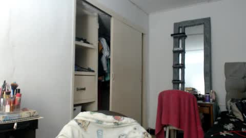 SWEETFANTASYVEN online show from 10.18.25