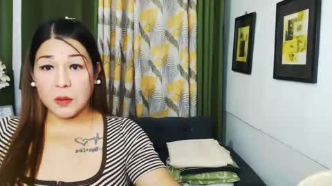 Snapshot of sweetflavor4uxxx chatting on 01.06.25 GoddessAira4uTS online show from 01.06.25