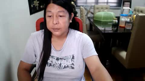 Snapshot of sweetflavor4uxxx chatting on 11.20.25 GoddessAira4uTS online show from 11.20.25