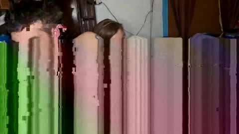 Snapshot of sweetfreedom2004 chatting on 10.29.25 sweetfreedom2004 online show from 10.29.25