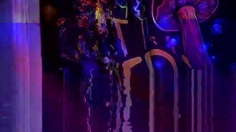 Snapshot of sweetfreedom2004 chatting on 10.30.25 sweetfreedom2004 online show from 10.30.25