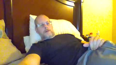 sweetg233 online show from 11.11.25