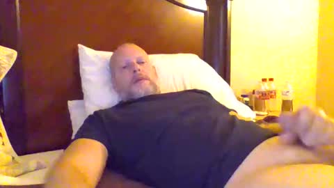 sweetg233 online show from 11.14.25