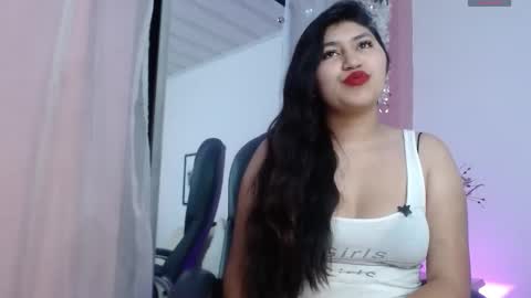 Snapshot of sweetgh_ chatting on 09.18.25 Sweet online show from 09.18.25