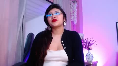 Snapshot of sweetgh_ chatting on 09.25.25 Sweet online show from 09.25.25