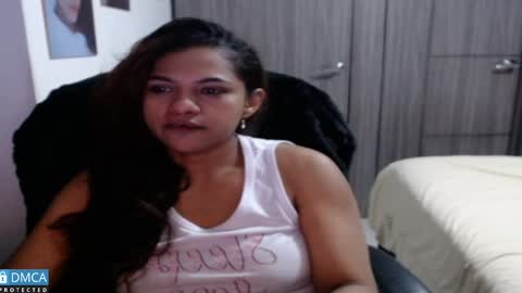 Snapshot of sweetgirlm_ chatting on 12.11.24 Any online show from 12.11.24