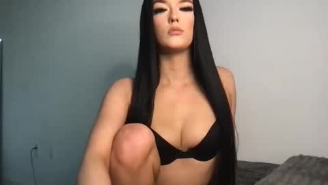 Gracie  online show from 11.15.25