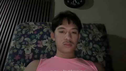 Snapshot of sweetguy102103 chatting on 03.15.26 khrayan online show from 03.15.26