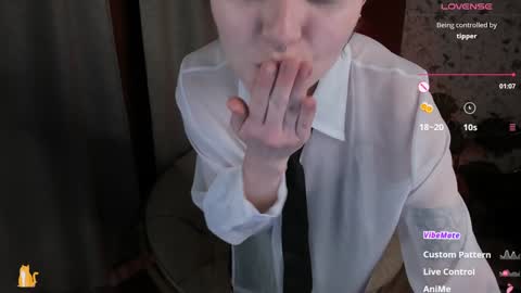 Kira online show from 01.19.25