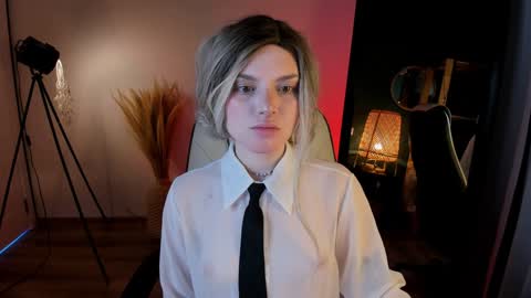 Kira online show from 01.19.25