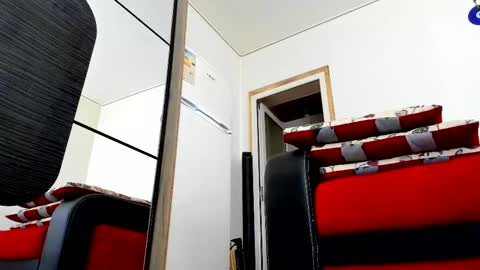 Snapshot of sweetheart_loves chatting on 02.14.25 Christine online show from 02.14.25