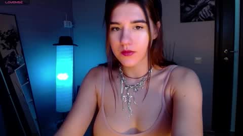 sweetie_catt online show from 02.12.25