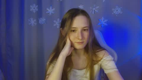 Snapshot of sweetie_lover chatting on 12.14.24 Annie online show from 12.14.24
