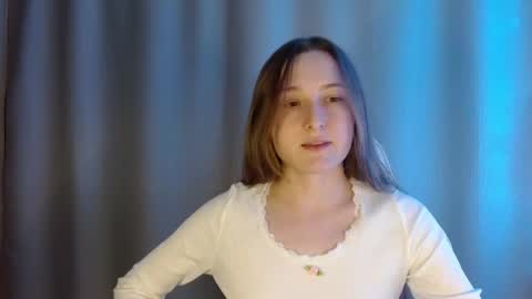 Annie online show from 05.07.26