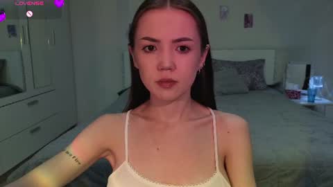 Snapshot of sweetieee_kira chatting on 07.20.26 sweetieee_kira online show from 07.20.26