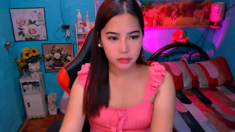 Snapshot of sweetienicole chatting on 12.06.24 Nicole online show from 12.06.24