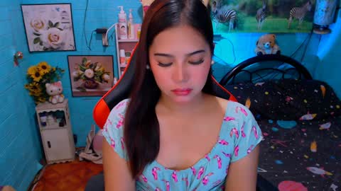 Snapshot of sweetienicole chatting on 01.23.25 Nicole online show from 01.23.25