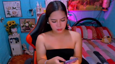 Snapshot of sweetienicole chatting on 02.02.25 Nicole online show from 02.02.25