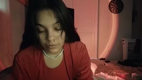 Snapshot of sweetieslikebutter chatting on 11.09.25 Blu Sweets online show from 11.09.25