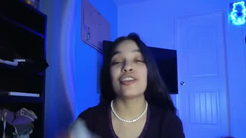 Snapshot of sweetieslikebutter chatting on 11.30.25 Blu Sweets online show from 11.30.25