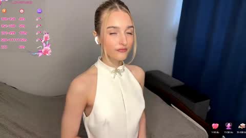 sweetilun online show from 04.02.26