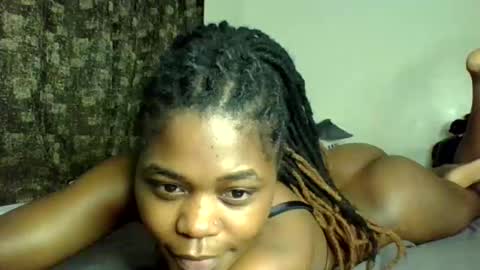 Snapshot of sweetjackym chatting on 03.08.25 sweetjackym online show from 03.08.25