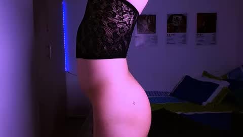 SWEETJAMES  online show from 03.04.25