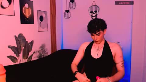 SWEETJAMES  online show from 11.18.25