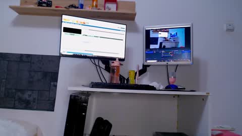 Snapshot of sweetjess022 chatting on 01.15.25 jessica online show from 01.15.25