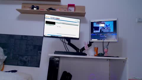 Snapshot of sweetjess022 chatting on 01.18.25 jessica online show from 01.18.25