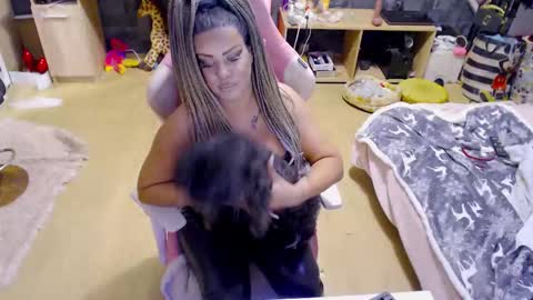 Snapshot of sweetjess022 chatting on 11.14.25 jessica online show from 11.14.25