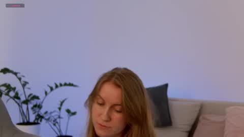 SweetKira1 online show from 07.14.26