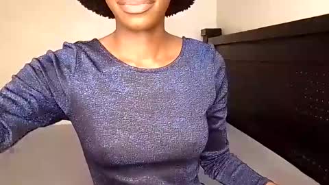 Sweet Lisa online show from 12.09.24