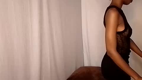 Sweet Lisa online show from 12.12.24