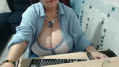 Rebeka online show from 10.09.25