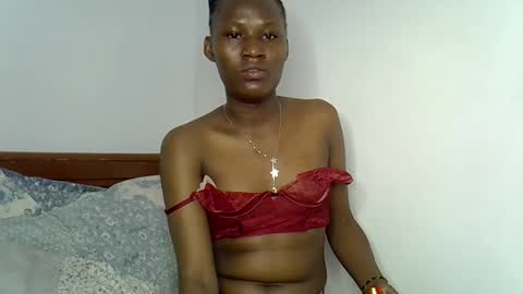 Snapshot of sweetlavie_ chatting on 04.08.26 Titi online show from 04.08.26