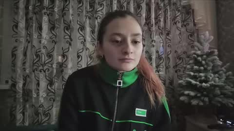 sweetliaison online show from 12.21.25