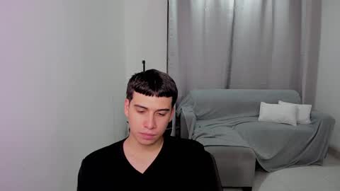 Snapshot of sweetlian_04 chatting on 02.25.25 Lian online show from 02.25.25