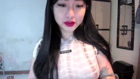 Snapshot of sweetlovepinay04 chatting on 03.06.25 Zoe online show from 03.06.25