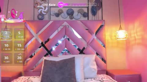 Snapshot of sweetmichel_ chatting on 11.18.25 SweetMichel online show from 11.18.25