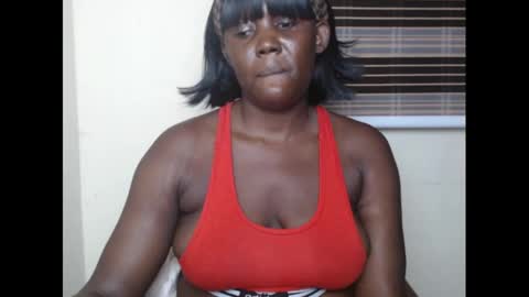 Snapshot of sweetnectarx chatting on 03.05.25 sweetnectarx online show from 03.05.25