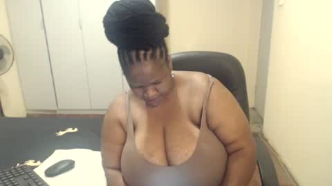 sweetnoziexxx online show from 02.05.25