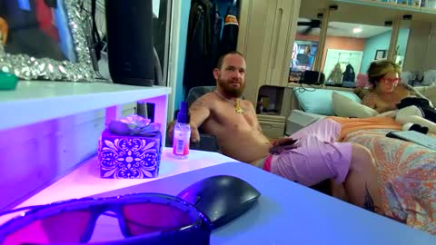 WeAim2PZzz online show from 02.18.25